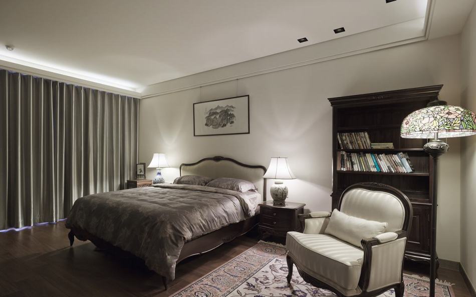 混搭风主卧房装修图片