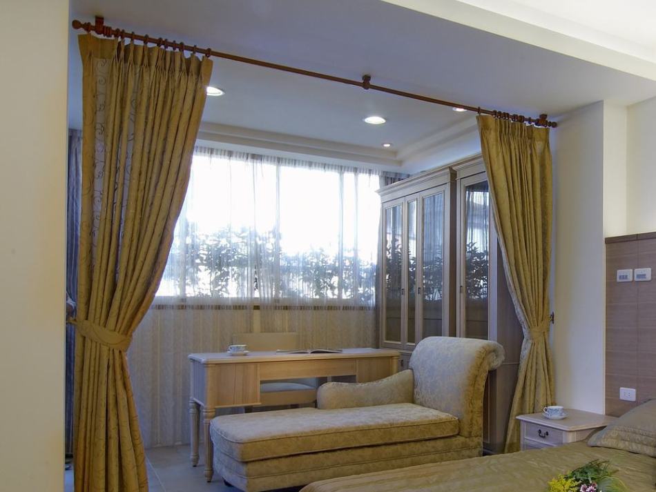 休闲多元窗帘图