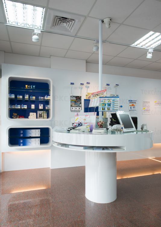 现代风格商品展示区欣赏图