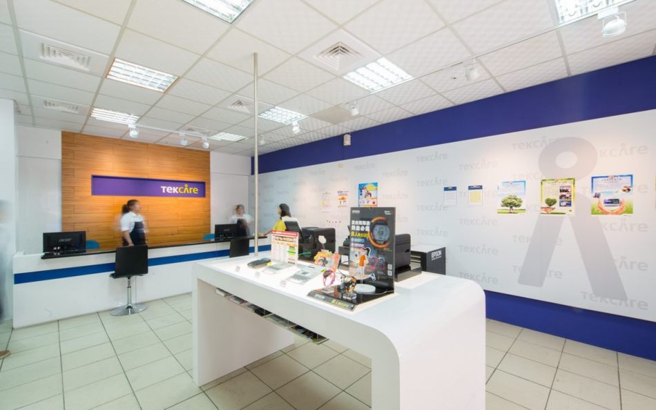 现代风格商品展示区图