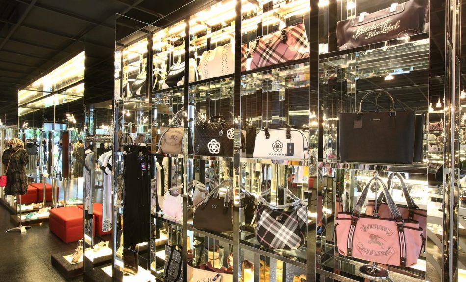 现代风格包包展示欣赏图