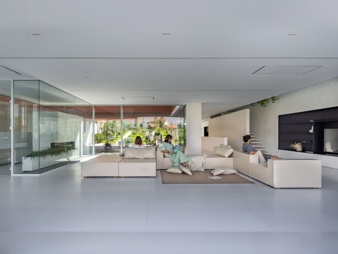 Az-Boroun Villa / CROSSARCHITECTURE