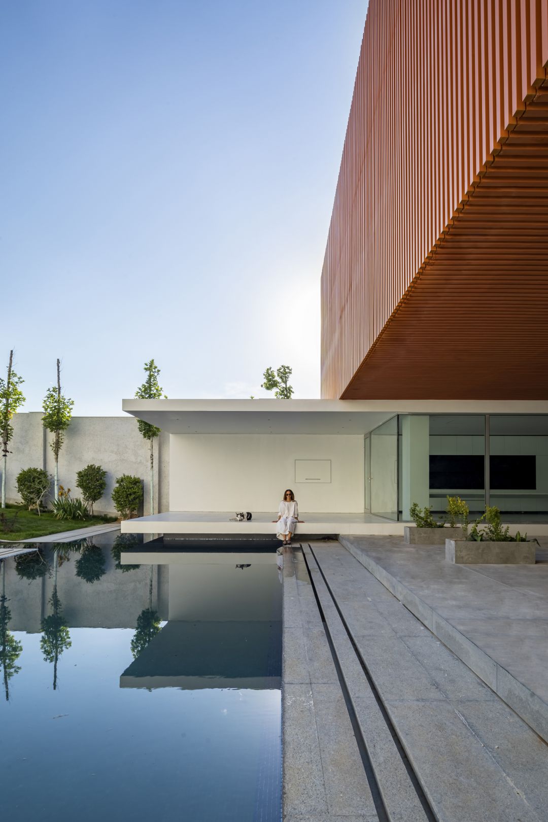Az-Boroun Villa / CROSSARCHITECTURE