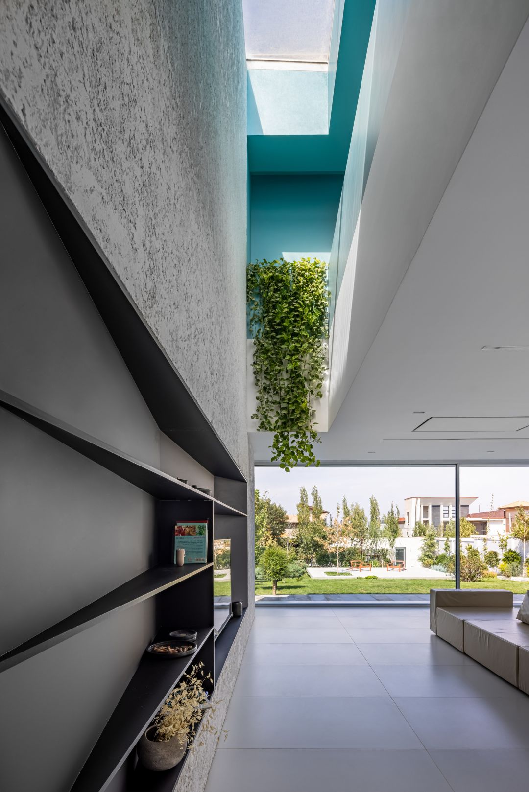 Az-Boroun Villa / CROSSARCHITECTURE