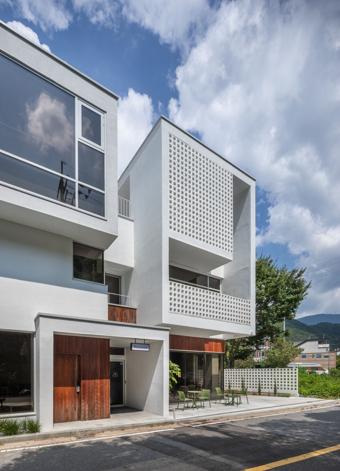 White Brick House / PLAN Architects office