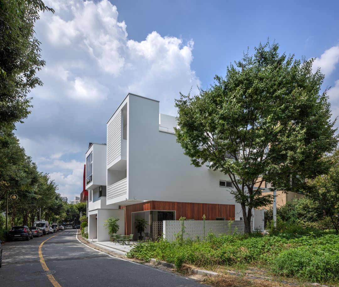 White Brick House / PLAN Architects office