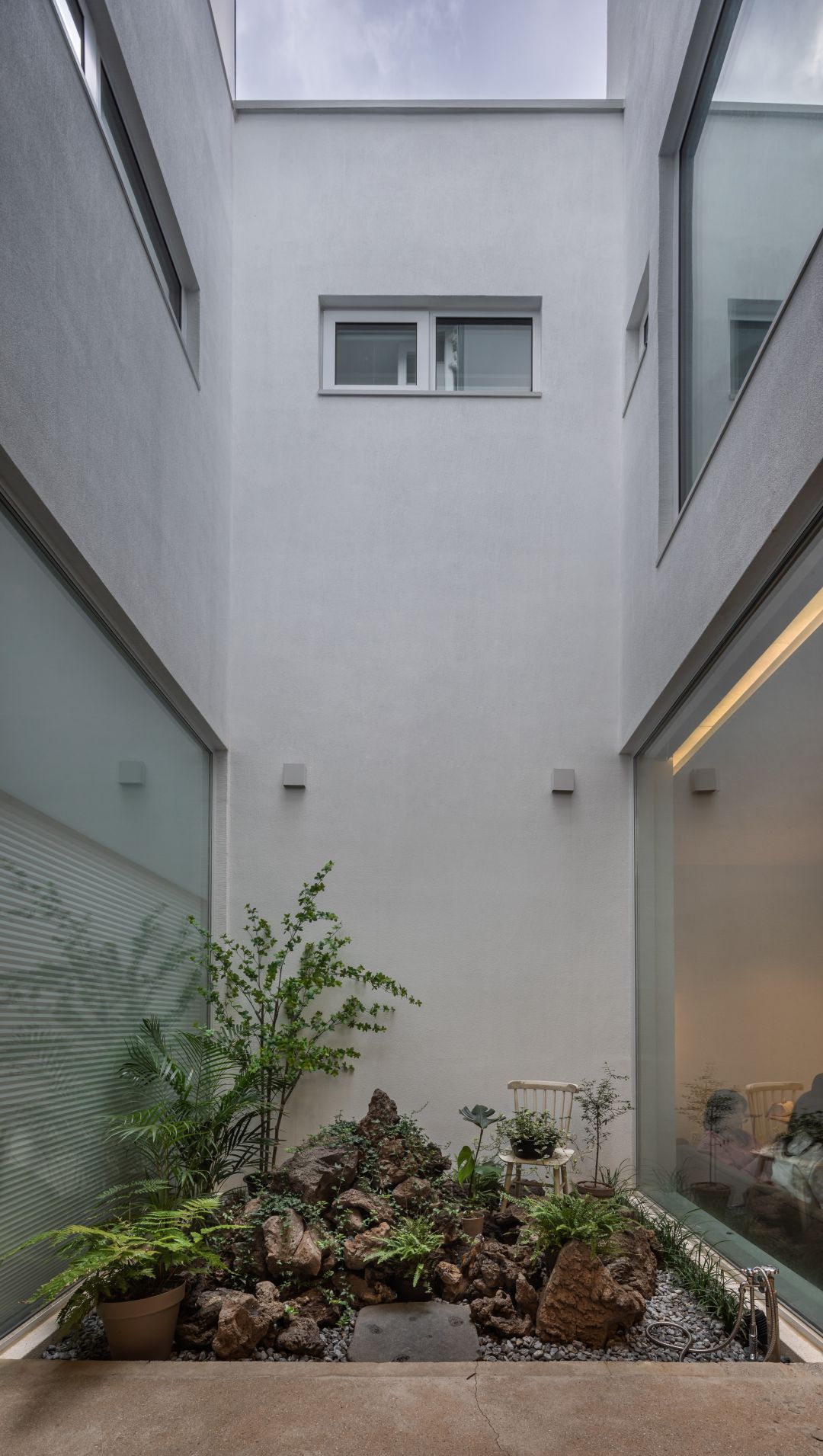White Brick House / PLAN Architects office
