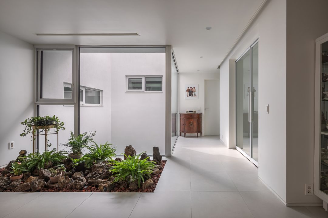 White Brick House / PLAN Architects office