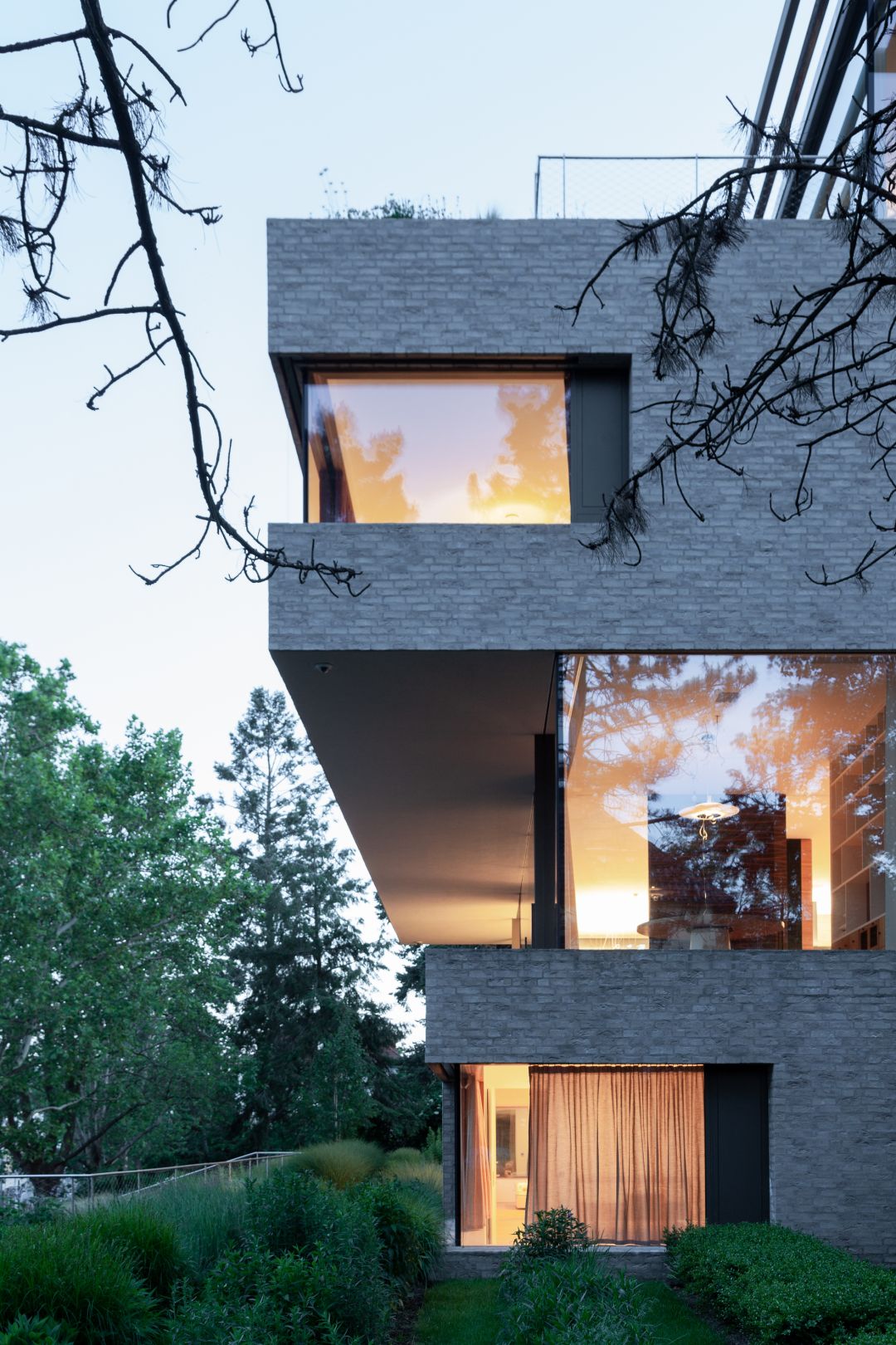 Villa Vista / Znameni Ctyr Architekti
