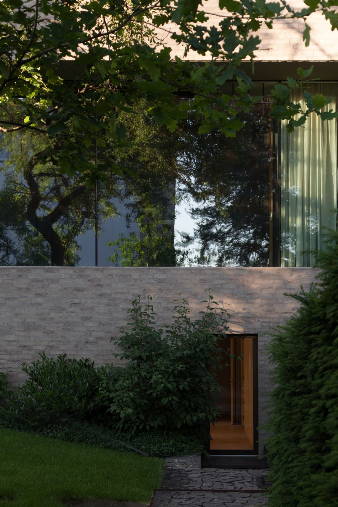 Villa Vista / Znameni Ctyr Architekti