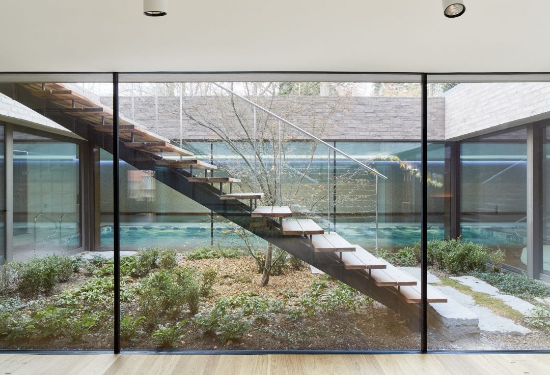 Villa Vista / Znameni Ctyr Architekti