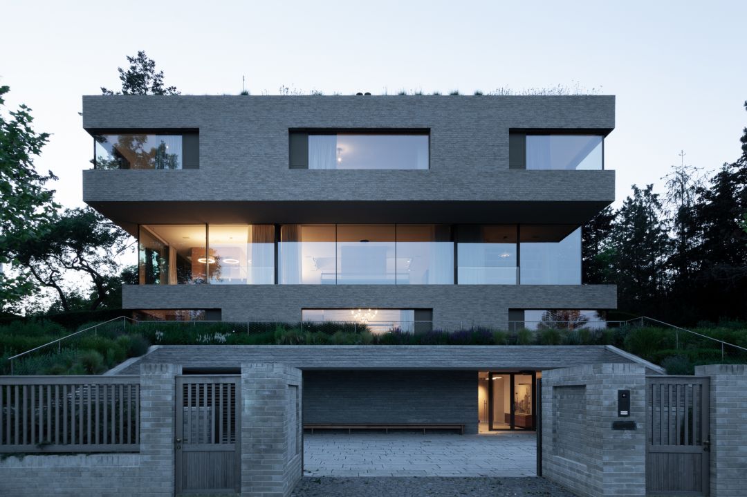 Villa Vista / Znameni Ctyr Architekti