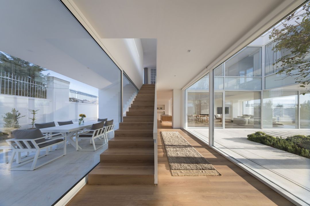 Shahrzad Villa / Kanisavaran Office