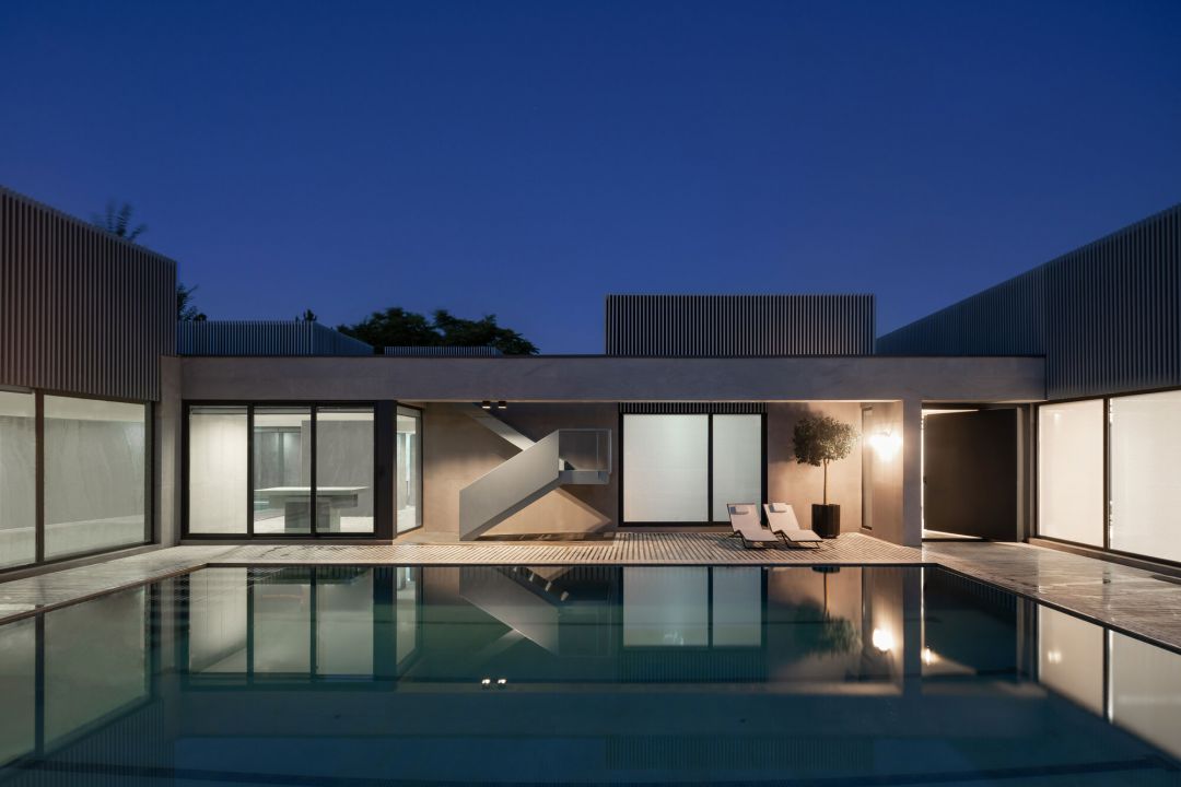 Villa Souran / WHY Architects