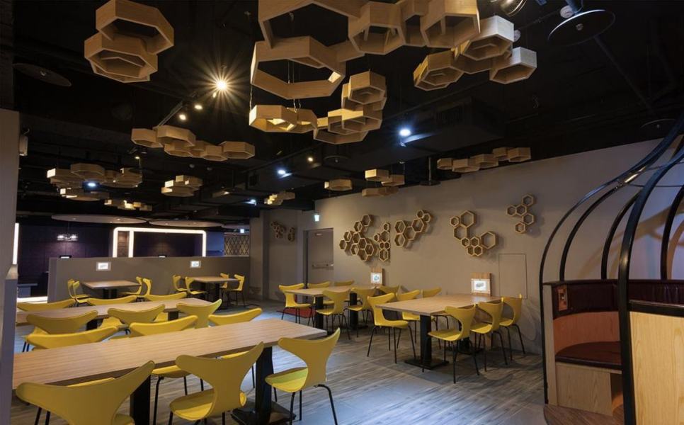 前卫风格开放用餐区装修效果图