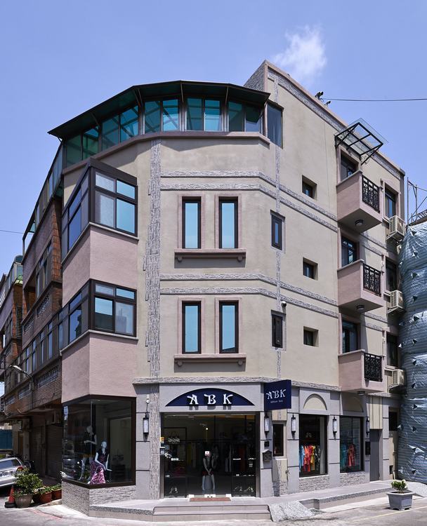 现代风格建筑翻新效果图